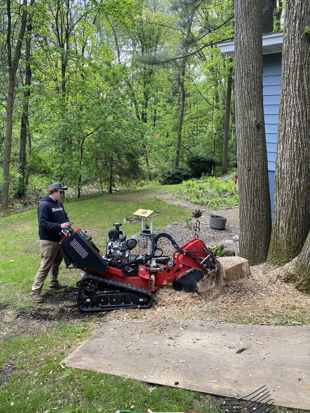 About Ed's Outdoor Services